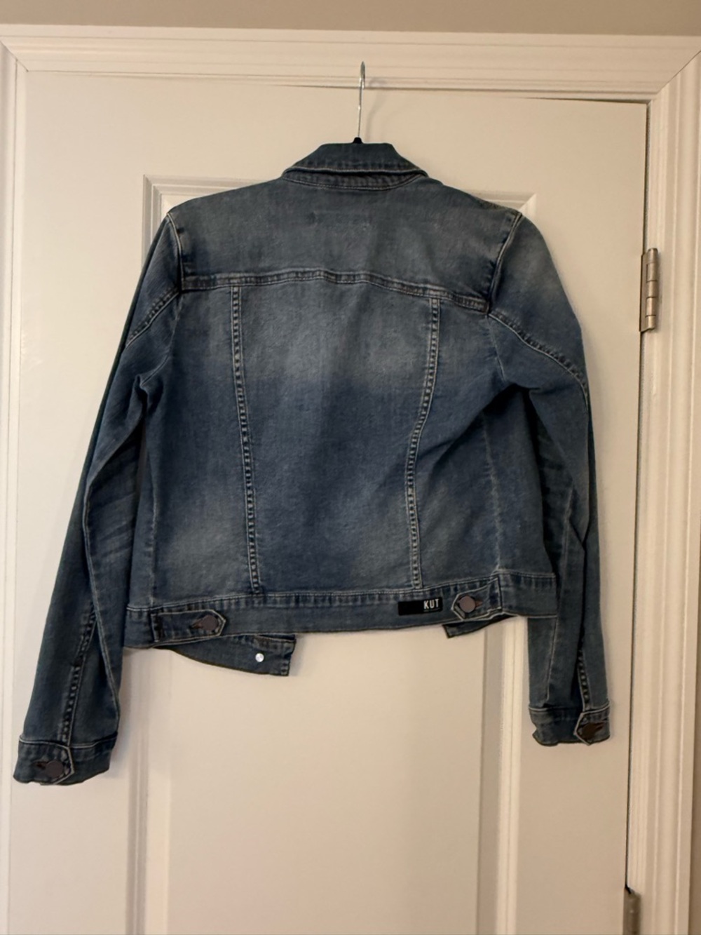 Kut from the Kloth Medium Blue Denim Trucker Jacket - Picture 2 of 3
